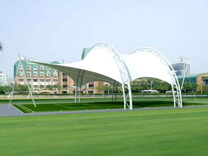 高尔夫球场膜结构